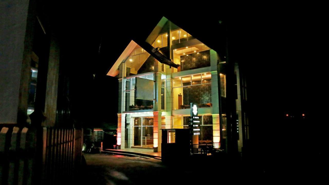 Lourdes Hotel Nuwara Eliya Exteriör bild