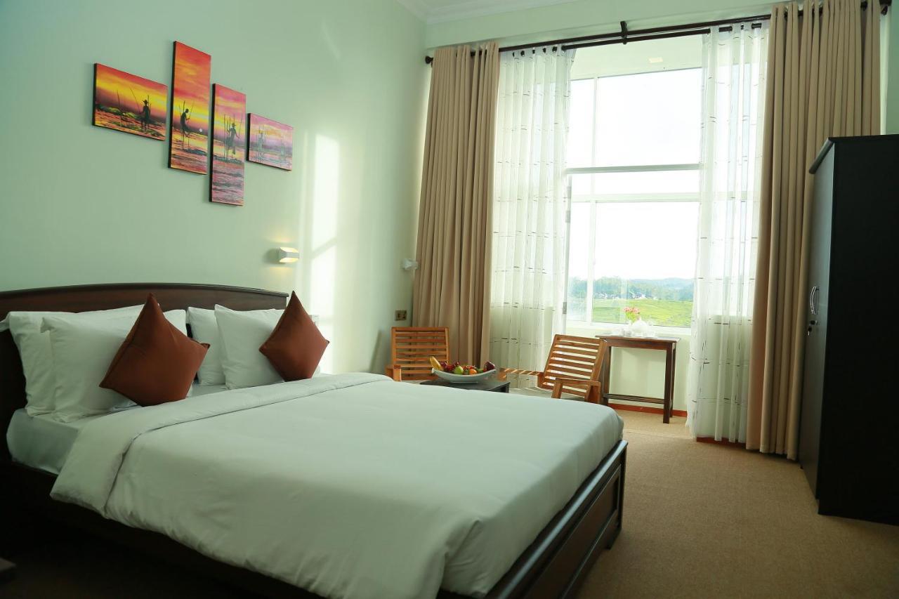Lourdes Hotel Nuwara Eliya Exteriör bild
